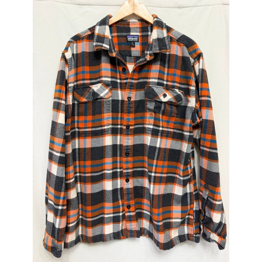 Patagonia Long-Sleeved Fjord Flannel Shirt Orange Grey Plaid Mens XL STY53947